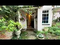 Download Lagu HOUSE TOUR | A 400 Year Old Farmhouse And Cottage in the English Countryside In Autumn