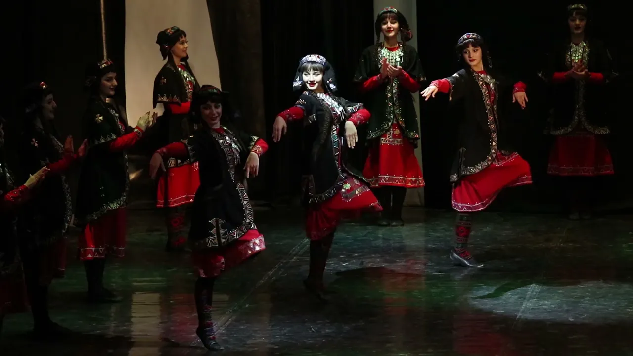 მამულიშვილი-mamulishvili-tbilisi-art-hall-ცეკვა-ქალთა-ხევსურული-qalta-xevsuruli-28-11-2021
