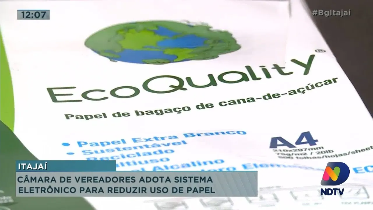 Câmara de Vereadores de Itajaí adota sistema eletrônico para reduzir uso de papel