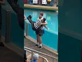 Tom mime SeaWorld got so surprised amazing moments 😍😂 #seaworldmime #seaworld #seaworldorlando
