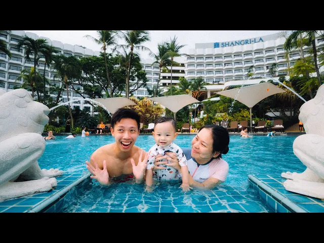 I stayed at the BEST family resort in Singapore
