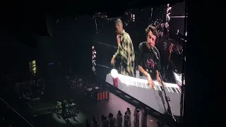 Daniel Caesar Brings Out Rex Orange County as Surprise Guest at The O2 London