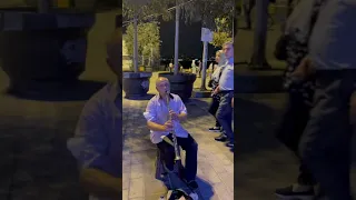 تقاسيم فلوت على كورنيش كاراكوي إسطنبول 