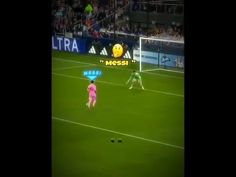 Messi in a 1 Vs 1 Situation 🤣