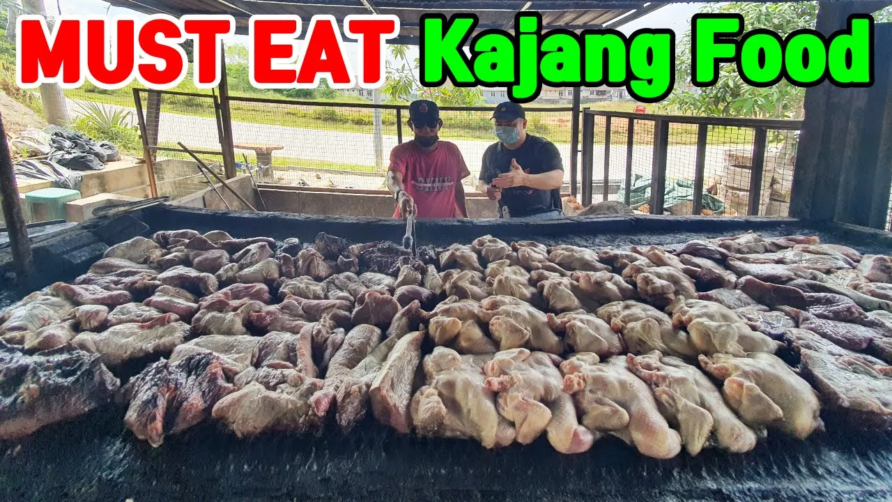Endless Food Tour in Malaysia - Must Try Itik Salai Masak Lemak! Old School Street Food in Kajang