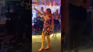 بكرة تشوف يا ناكر خيرى 