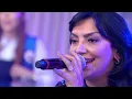 "Faithful to Me": Fernanda Brum and Eyshila move the audience on the Domingo Legal stage.