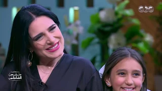 أغنية  علمونا في مدرستنا  من ميرنا وليد وبناتها في معكم منى الشاذلي دندنها