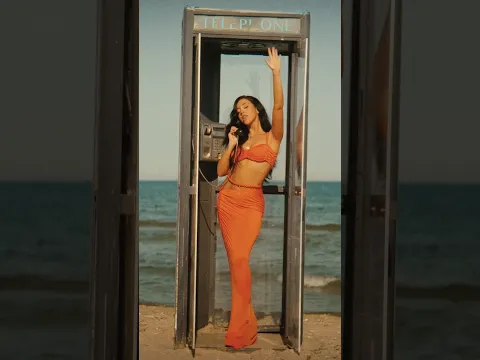 Bună, ce faci? 📞 S-a lansat piesa! 🧡 Sperăm să vă placă! OUT NOW ✨