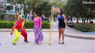 F3a se transformo en princesa para conquistar a su vecyno
