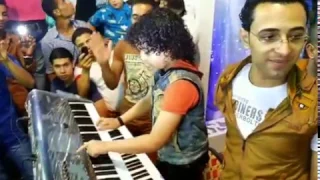 موهبه جامده جدا اصغر مطرب فى مصر بيعزف على الاورج على انغام الموسيقار محمد مصطفى 