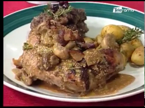 Pollo en salsa de champiñones 