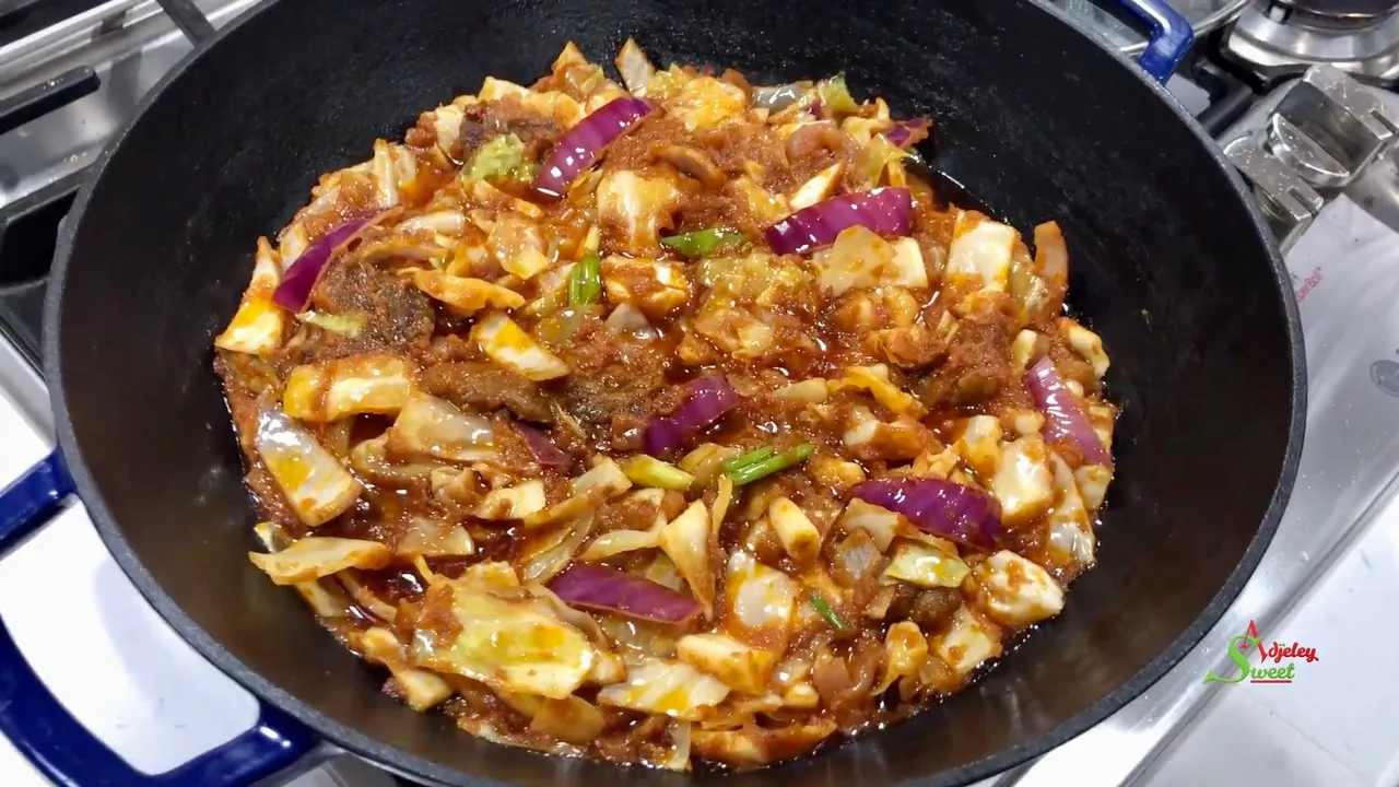 How To Make The Authentic Ghanaian Cabbage Stew
