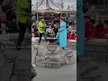 Download Lagu Peter Et Wendy se promenent à Fantasyland ✨️#Disneylandparis #DLPLIVE