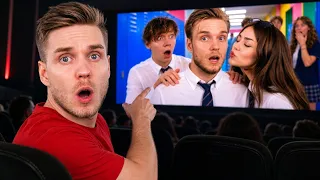 REAGOIN OMAAN NÄYTTELYYNI… 😭 | KOULUSARJA