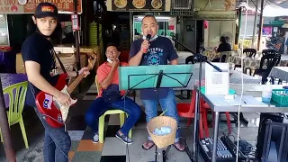 man kari bawak lagu layu dihujung mekar 