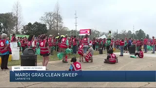 Over 200 volunteers tackle Mardi Gras cleanup