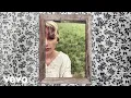 Taylor Swift - cardigan (cabin in candlelight version / Visualizer)