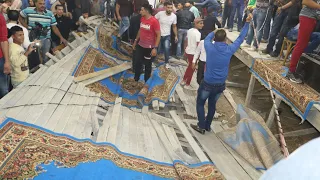 شريف الغمراوى والسيد حسن وقعو المسرح فى الوسطانى وشوف رد فعل شريف الغمراوى ايه بعد ما المسرح وقع دندنها