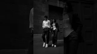 غمزيلي بعينك يا روحي بغمزة بيع الكون وهمه 