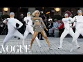 Download Lagu Teyana Taylor Doesn't Miss a Beat at Vogue World: Paris | Vogue