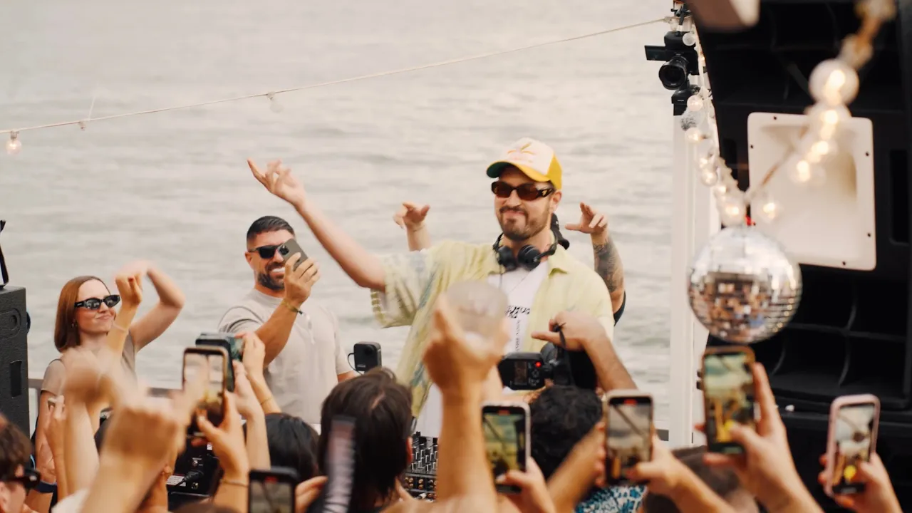 Hayden James - JUST FRIENDS 001: SYDNEY (Full Set)