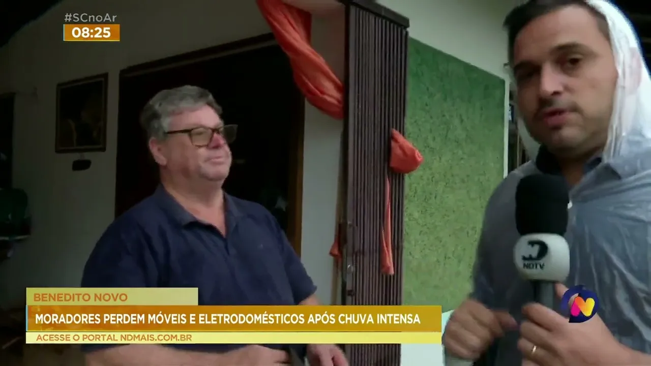 Moradores perdem móveis e eletrodomésticos após chuva intensa em Benedito Novo