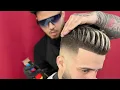 Corte desvanecido mas peinado pompadour