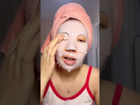 VIRALNYA KAPAN COBAINYA KAPAN?!😓😜 #masker #maskerwajah #sheetmask #biodance #collagen #hellomelle