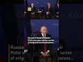 Putin makes faces at the press during Alaska photocall