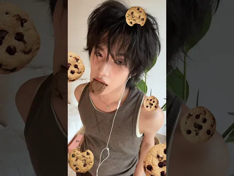 【#Cookiemakeup】流行りのクッキーメイク男がチャレンジしてみた‼️🍪 #クッキーメイク #cookie #newjeans