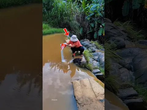 This Aunty Has Been Banned From All The Rivers in The Village 😱 #shortsvideo