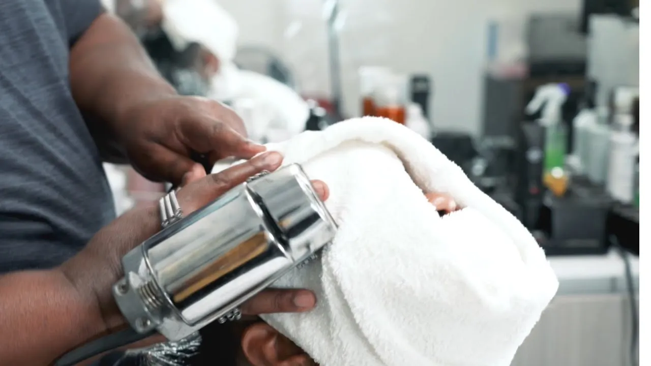 Jarred Powell - ASMR Straight Razor Shave