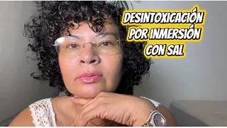 La inmersión del cuerpo en agua con sal  ayuda?