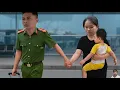 Download Lagu Hung kiest voor een carrière bij de politie en laat Hoai Ca en Tony achter. Kan hun liefde overleven