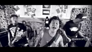 Download Scared Of Bums - Let's Turn On A Fire [Official Music Video - HD] MP3