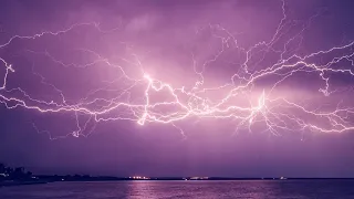 sound of heavy rain and thunder heavy rain noise