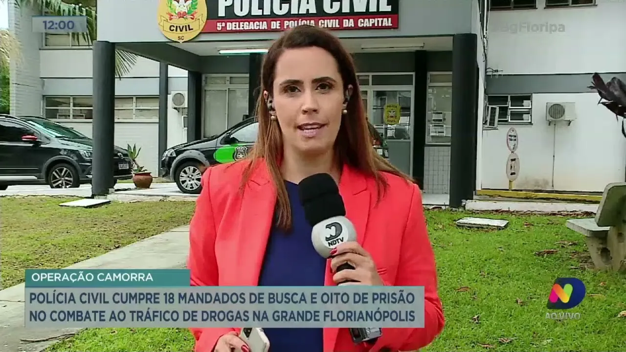 Polícia civil cumpre 18 mandados de busca no combate ao tráfico de drogas na Grande Florianópolis