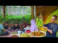 Download Lagu Eenvoudige dorpskost waar je meer rijst van eet | Gebakken gezouten pedavis met stinkbonen (petai)