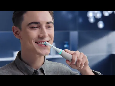 Oral-B KIDS HANDLE Vitality100 kids Lightyear + TC