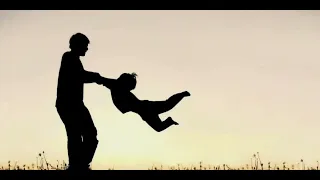 أجمل أنشودة عن الوالدين ستبكي حبا لهما 