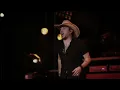 Jason Aldean - Dirt Road Anthem (Lyric Video)