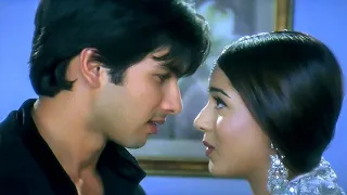 tum kya mehsoos karti ho ye bhi zaroori hai shahid kapoor amrita rao vivah movie best scene