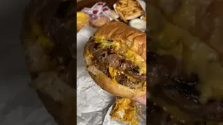 الذ برجر لحم بالجبن بالعالم برجر برقر اكل جوعان 