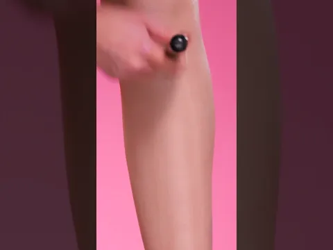 This Makeup Leg Hack Is EVERYTHING! Flawless Results #Beauty #Shorts