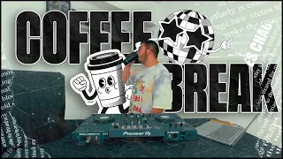 COFFEE BREAK 1 ☕ (Robbie Williams, Snow, Moby, Chumbawamba, Fatboy Slim, Erasure, Madonna)