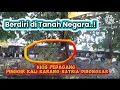 Download Lagu Berdiri di Tanah Negara! Bangunan kios pedagang pinggir kali karang satria dibongkar ‼️