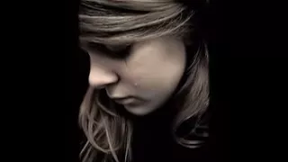 علي فاروق اغنيه عاديه خالص لجرحوني وسابوني             دندنها