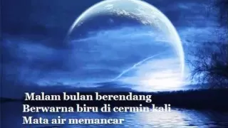 arab dan aidit bila bulan berwarna biru