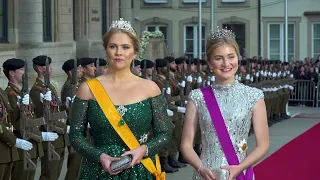 Vaya Maxima Amalia y Elisabeth brillan en la alfombra roja de Luxemburgo
